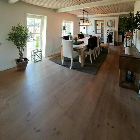 Casa vacanze Historic From 1802 Near Oster Hurup Hadsund